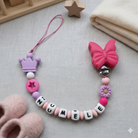 Lănțișor pentru suzetă, personalizat cu numele bebelusului, Clips Fluture/roz, cod 20250069 - Lănțisoare suzetă