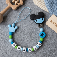 Lănțișor pentru suzetă, personalizat cu numele bebelusului, Mickey albastru, cod 20250016 - Lănțisoare suzetă